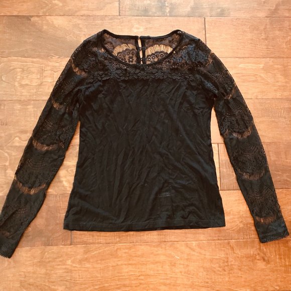 S black lace Soya Concepts top - Picture 1 of 2